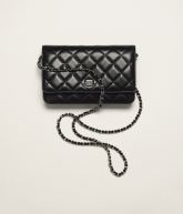 Cartera clásica con cadena Piel de cordero y metal plateado Negro - referencia: AP0250Y01480C3906