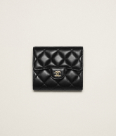 Classic Small Flap Wallet Lambskin & Gold-Tone Metal Black - reference: AP0231Y01295C3906